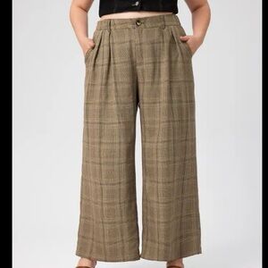 ANN TAYLOR MARISA LOFT Checkered Wool-Blend Trousers
SIZE 6 
WOMENS